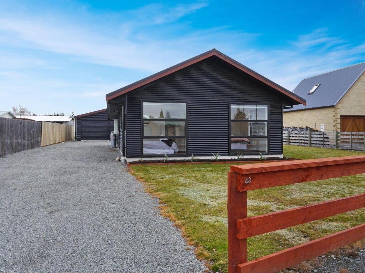 Townhouse Feel In Irishman Βίλα Twizel Εξωτερικό φωτογραφία